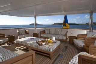 Yacht STARIRE -  Bridge Deck Exterior Seating